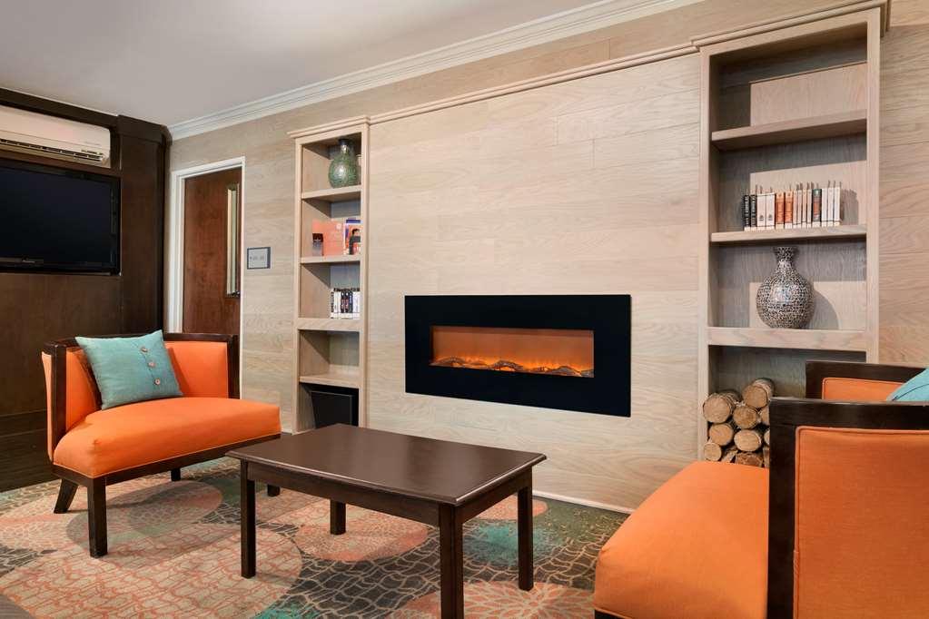 Spark By Hilton Spring Lake Fayetteville Интерьер фото