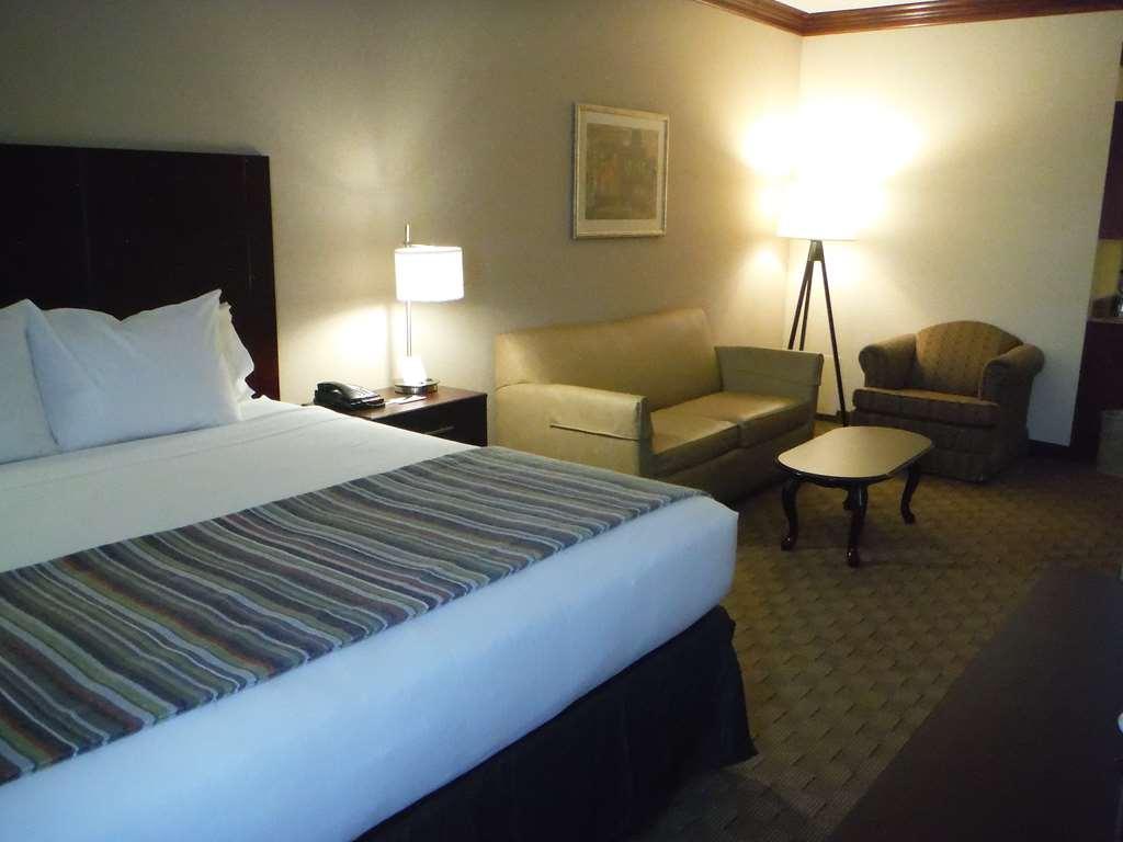 Spark By Hilton Spring Lake Fayetteville Номер фото