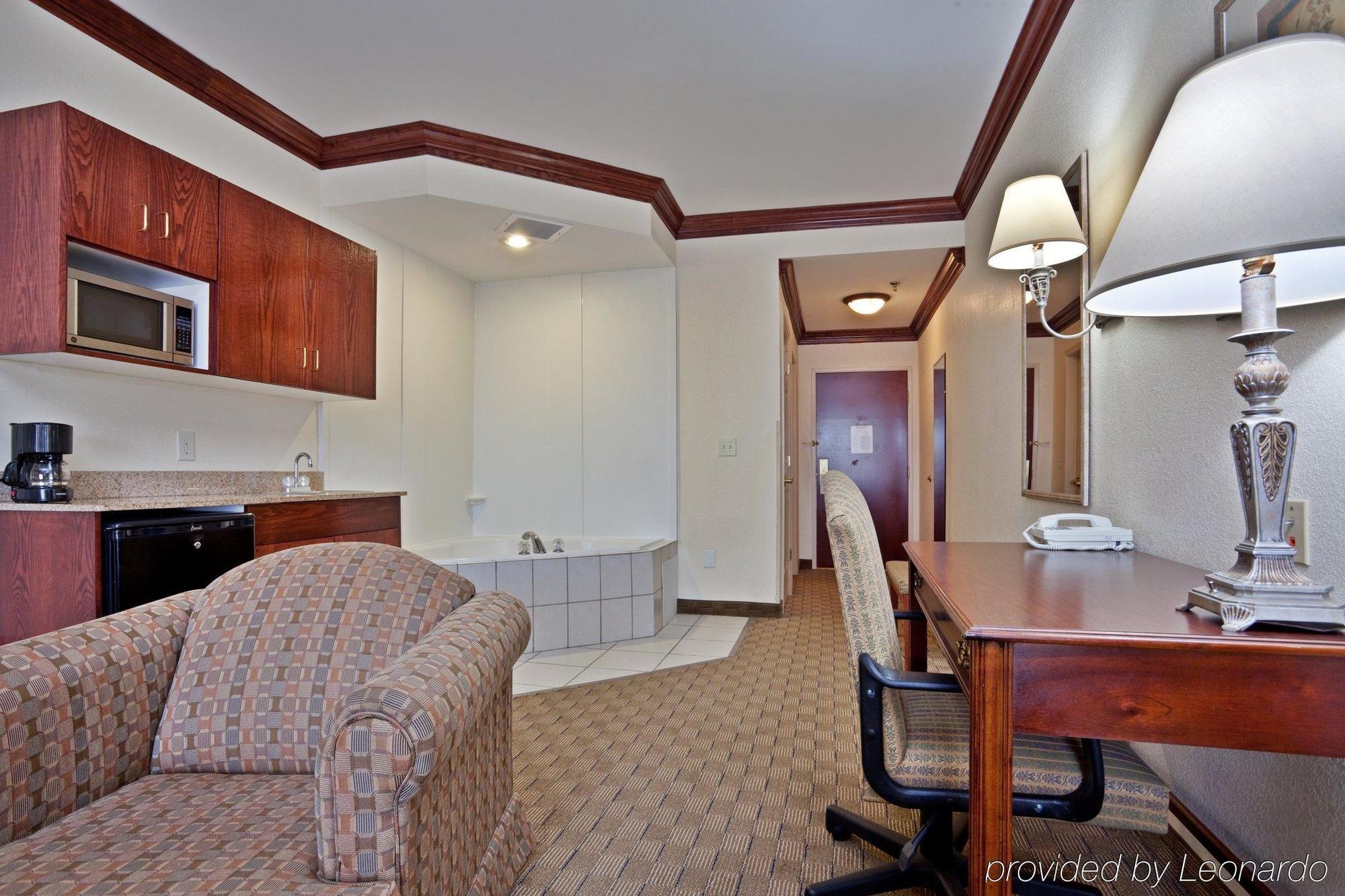 Spark By Hilton Spring Lake Fayetteville Экстерьер фото