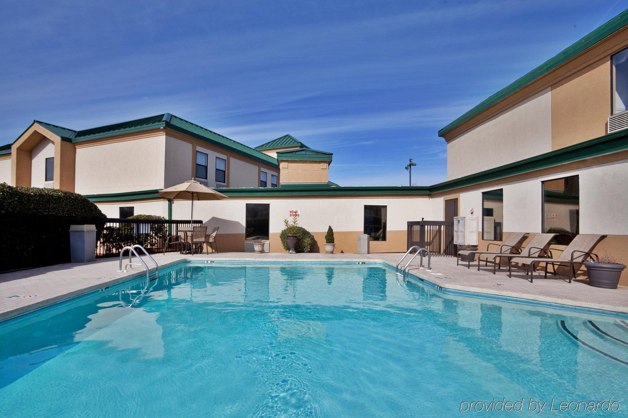 Spark By Hilton Spring Lake Fayetteville Экстерьер фото